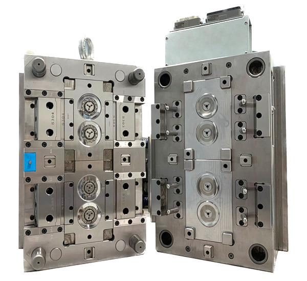 Precision injection mold (tool)