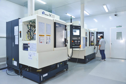 CNC/Makino