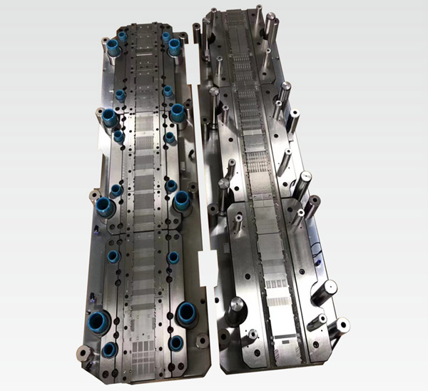 Precision stamping die